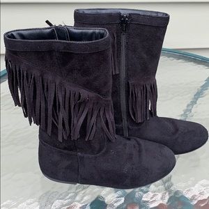 The Children’s Place Fringe Boots
